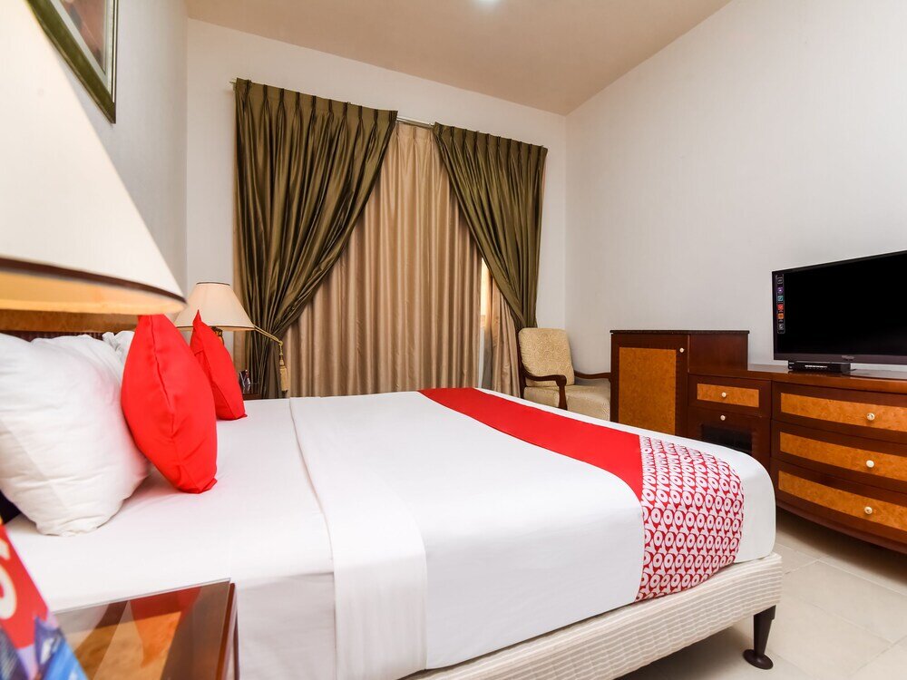 Шарджа: Oyo 247 Host Palace Hotel Apartment