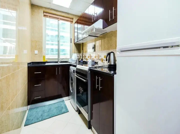 Дубай: OYO Home 233 1BHK Marina Suites