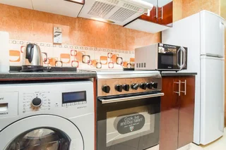 Дубай: OYO Home 233 1BHK Marina Suites