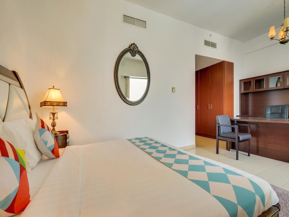 Дубай: OYO Home 233 1BHK Marina Suites