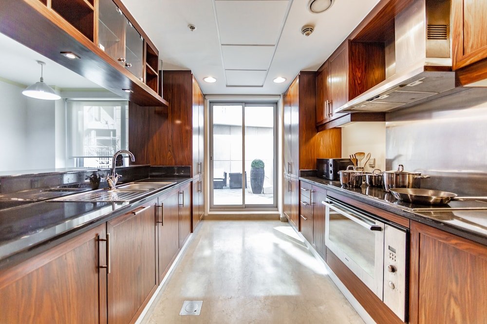 Дубай: Bravo Way Burj Residences Tower 9