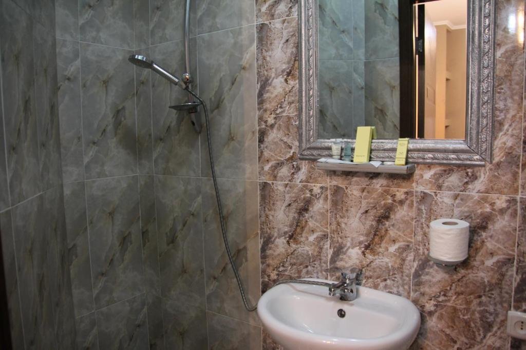 Кутаиси: Отель Давид