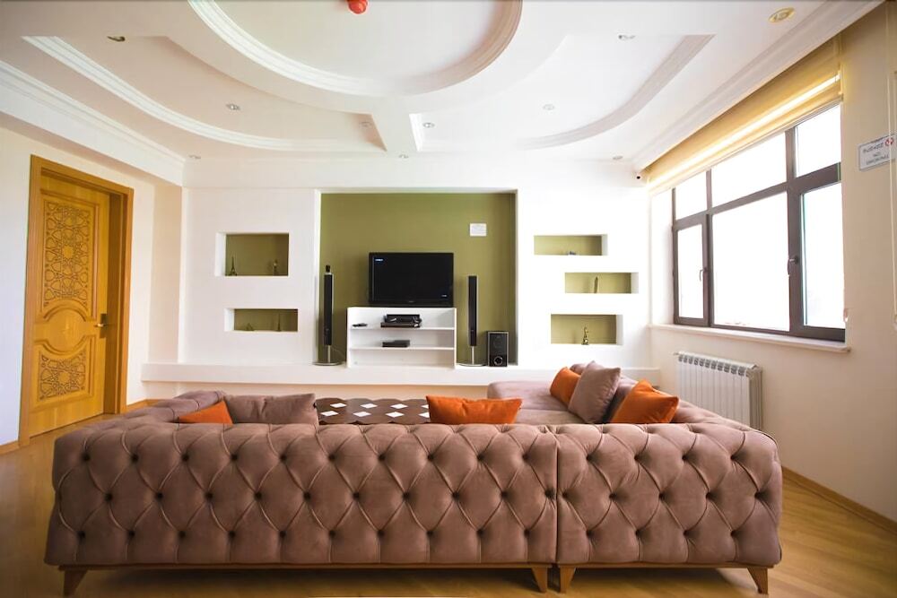 Баку: The Royal Spinel Hostel