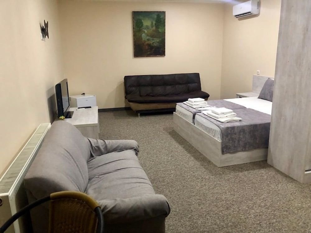 Тбилиси: Hotel Leo Palace Tbilisi