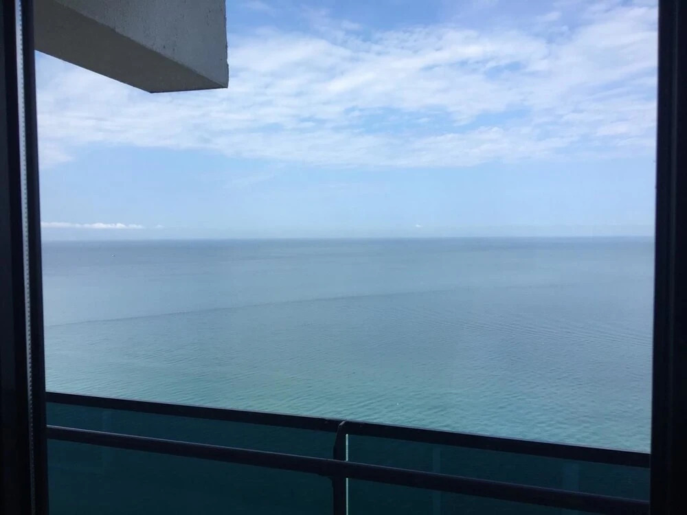Батуми: Отель «36», ORBI Beach Tower, Батуми, 36-й этаж