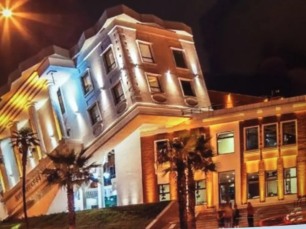 Батуми: Отель «36», ORBI Beach Tower, Батуми, 36-й этаж