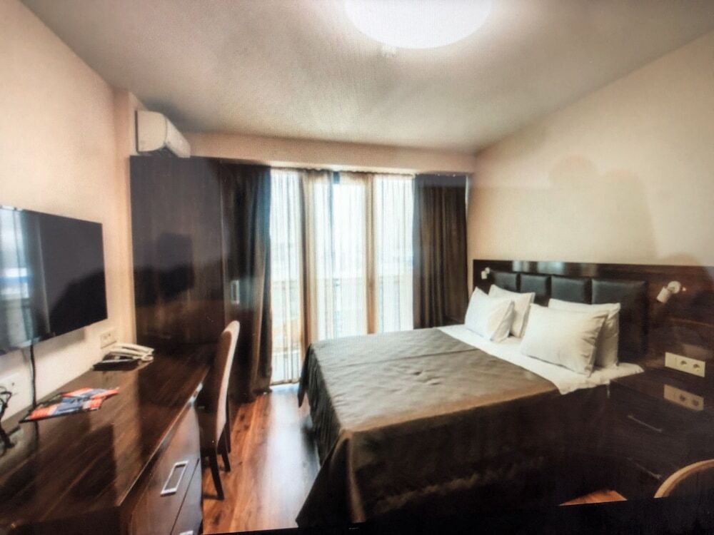 Батуми: Отель «36», ORBI Beach Tower, Батуми, 36-й этаж