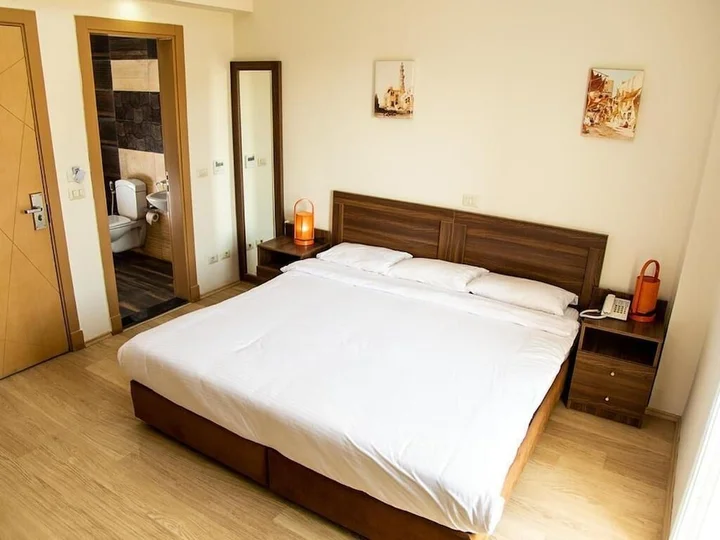Эль-Убур: Vibes Hostel & SPA