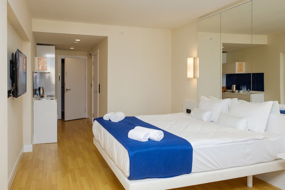 Батуми: Vip40 Hotel