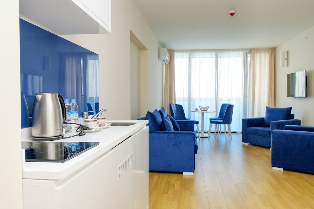 Батуми: Vip40 Hotel