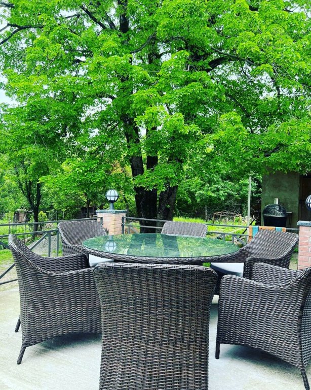 Кутаиси: Отель Four Seasons Кутаиси