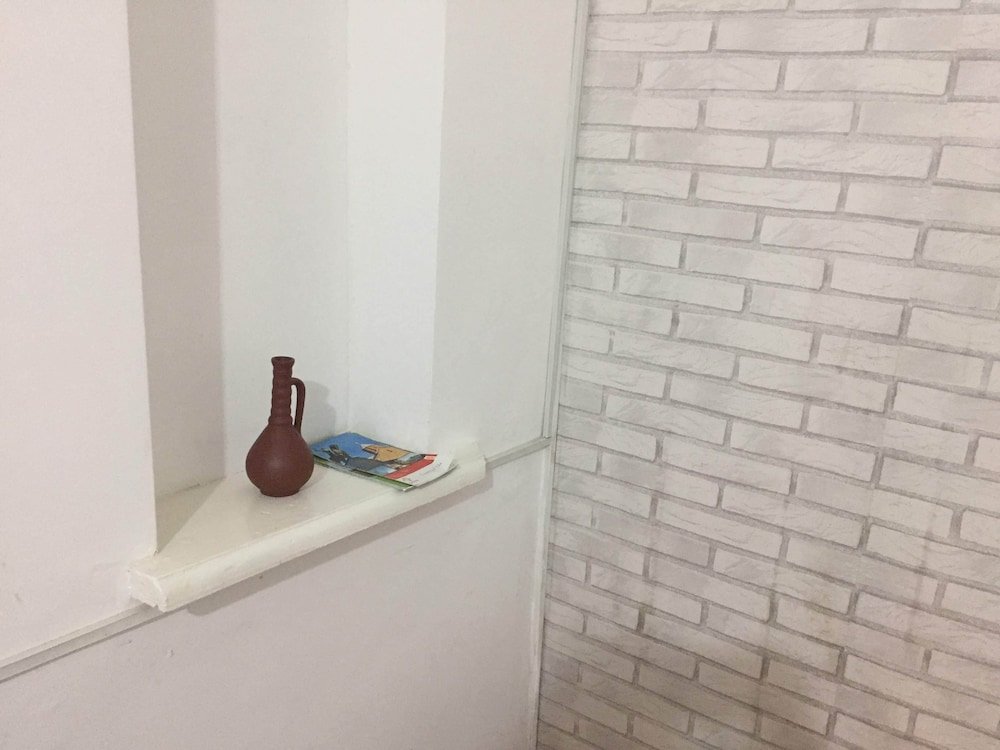 Тбилиси: My little house on Kostava