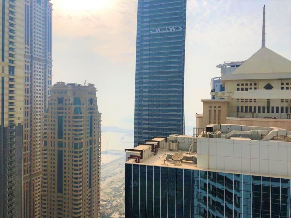 Дубай: 3 BR Spectacular view in Marina