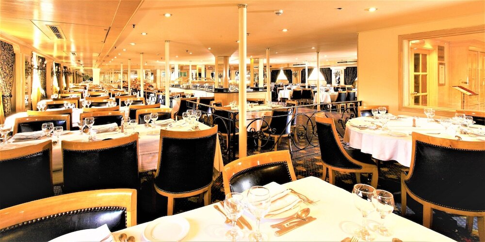 Луксор: Jaz Crown Jewel Nile Cruise - Every Saturday from Luxor for 07 & 04 Nights - Every Wednesday From Aswan for 03 Nights