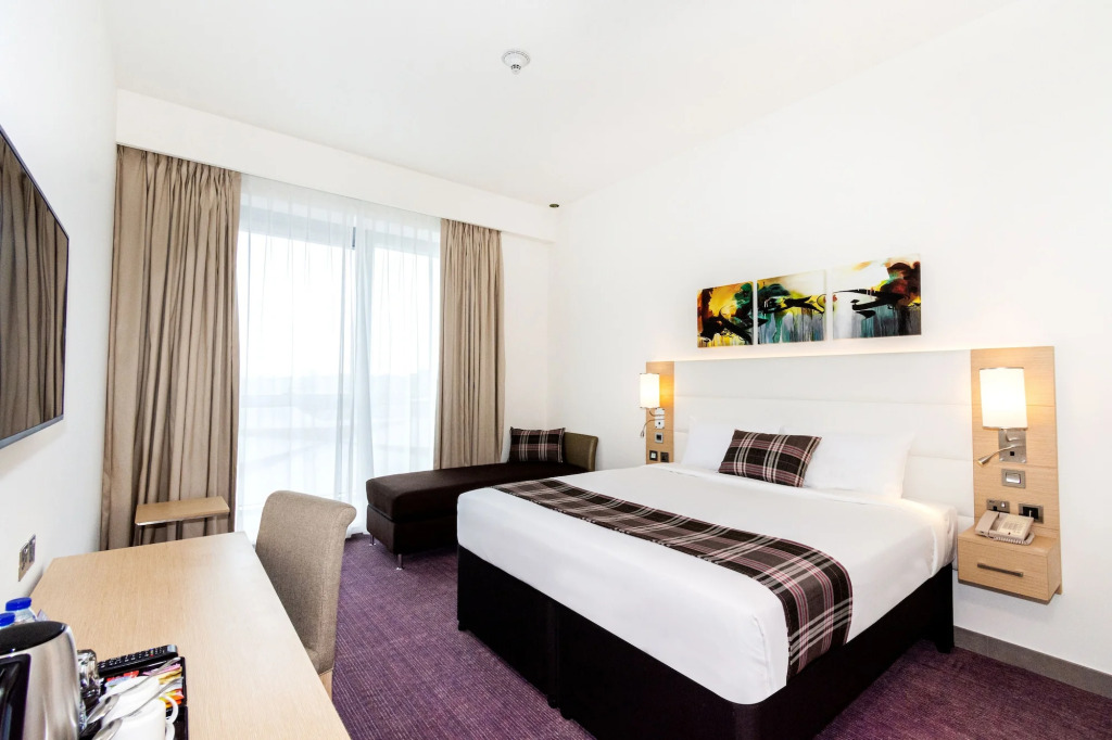 Дубай: Premier Inn Dubai Dragon Mart