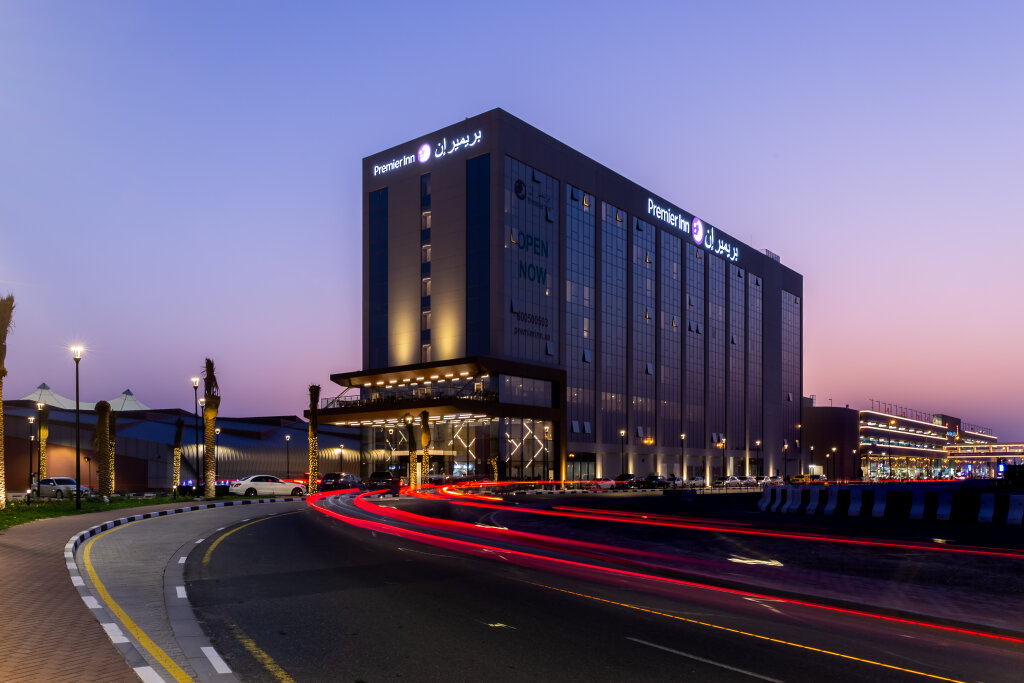 Дубай: Premier Inn Dubai Dragon Mart