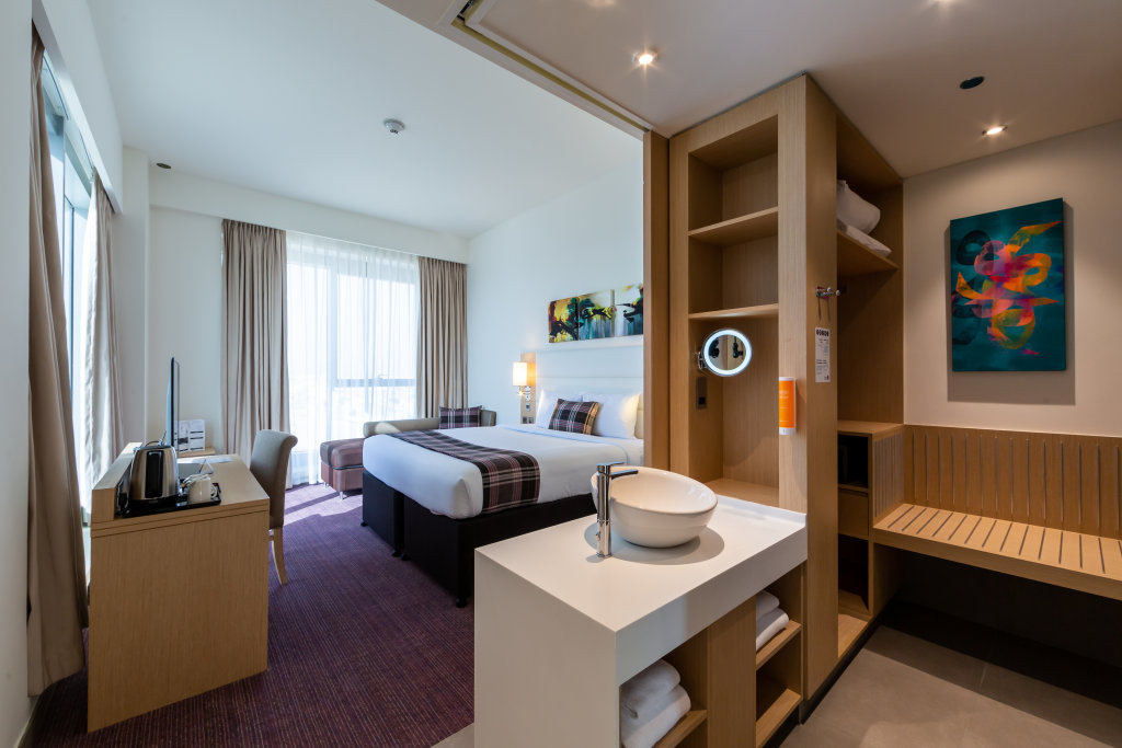 Дубай: Premier Inn Dubai Dragon Mart