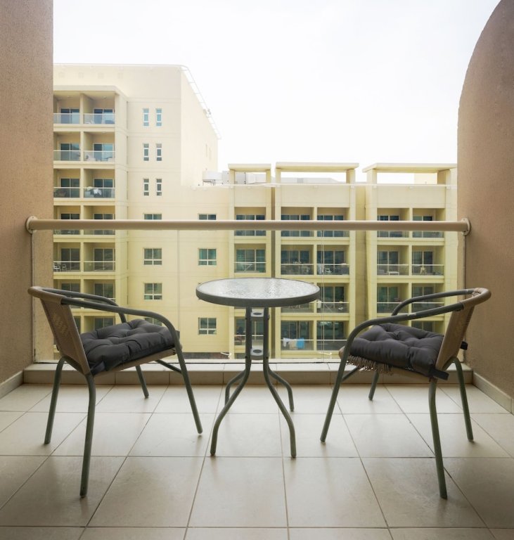 Дубай: One Perfect Stay Al Ghozlan 4
