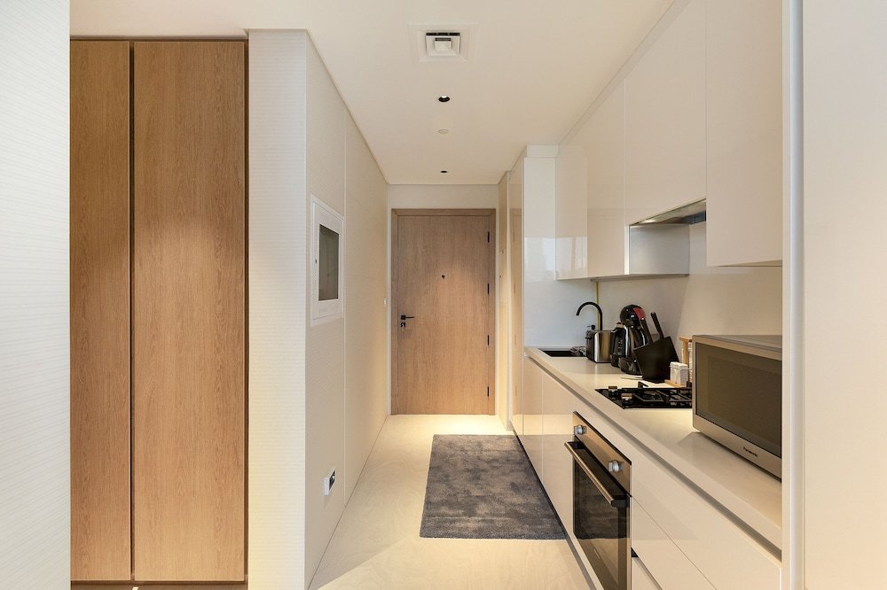 Дубай: Driven Holiday Homes Marquise Square