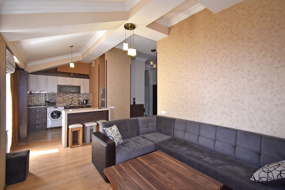 Ереван: Luxury Apartments and Studios