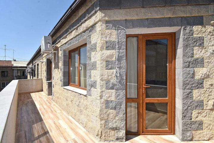 Ереван: Luxury Apartments and Studios