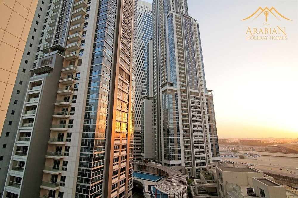 Дубай: New Arabian Holiday West Heights 2