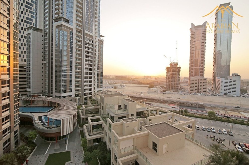 Дубай: New Arabian Holiday West Heights 2