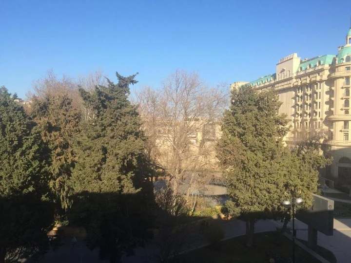 Баку: Apartments Formula 1 on Niyazi with Balconies