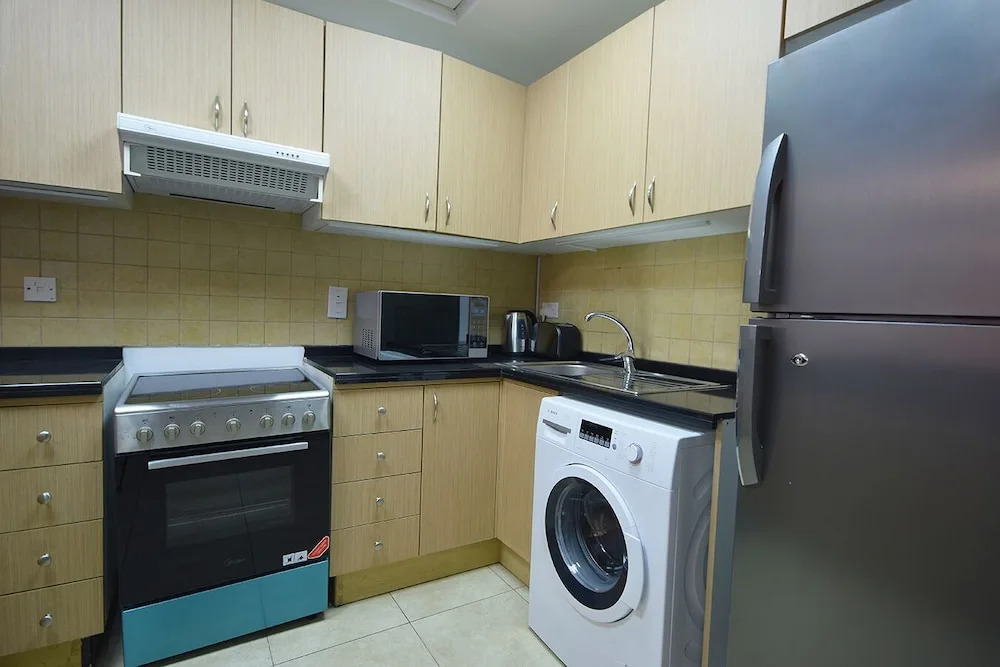 Дубай: Key Host Canal Residence Ven 06