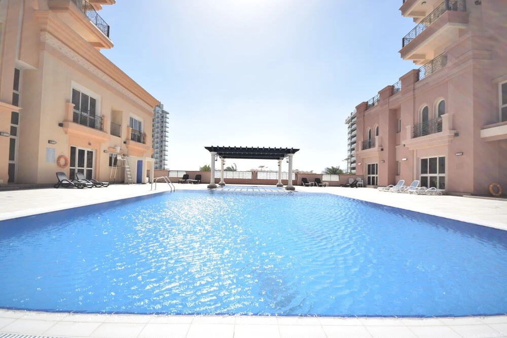 Дубай: Key Host Canal Residence Ven 06