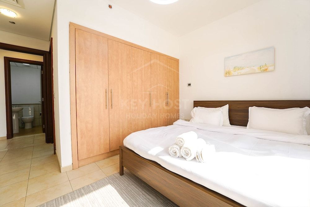 Дубай: Key Host Canal Residence Ven 06