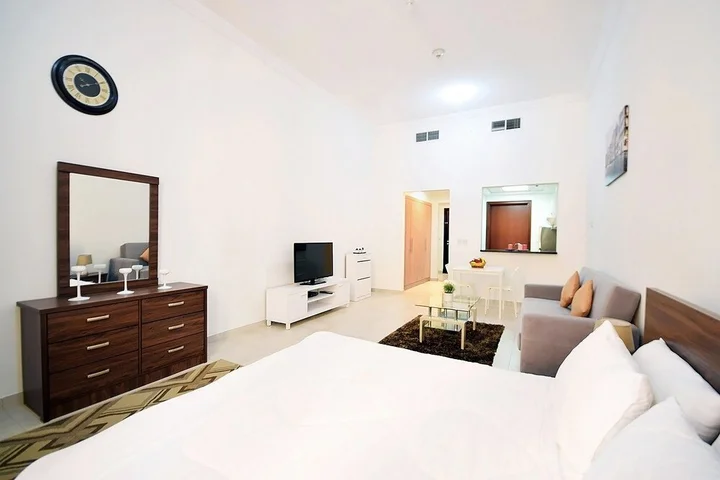 Дубай: Key Host - Canal Residence Medi 14