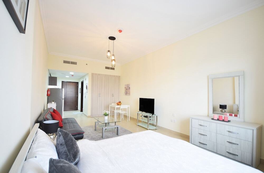 Дубай: Key Host - Plaza Residence