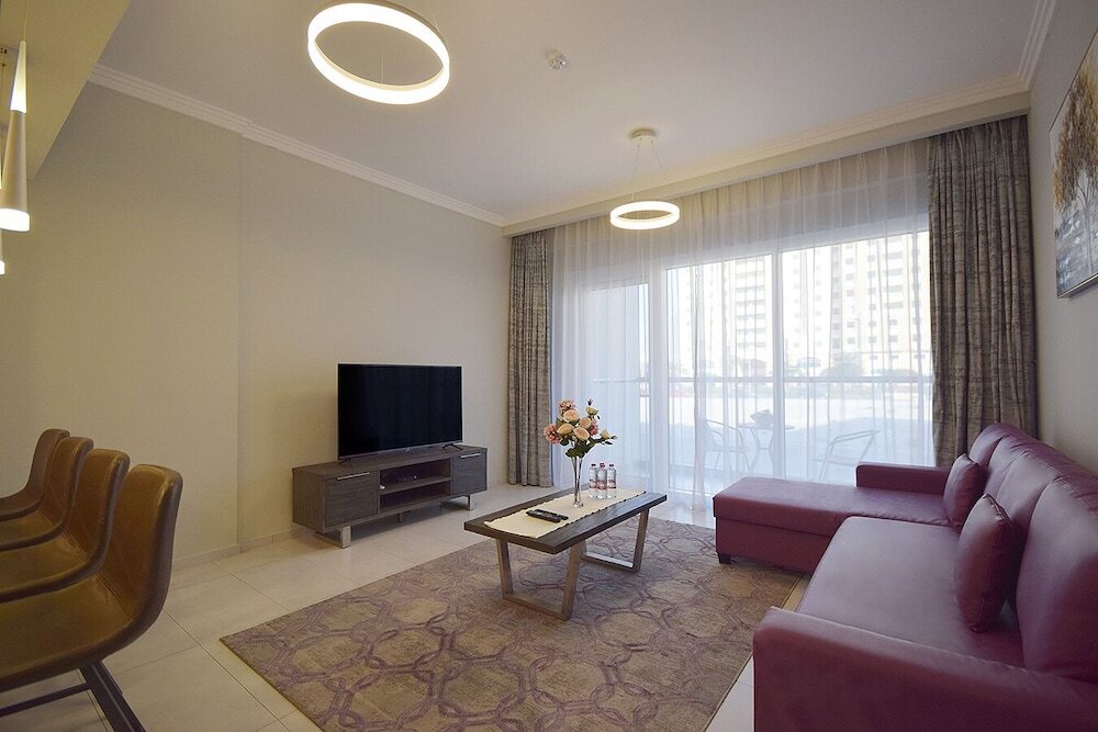 Дубай: Key Host - Regent Court