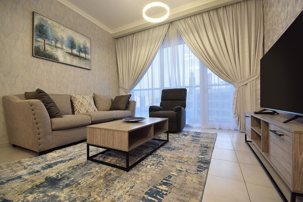 Дубай: Key Host - Regent Court