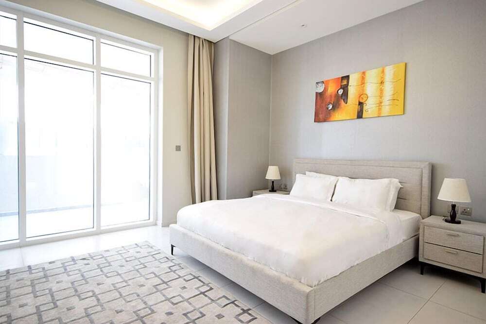 Дубай: Key Host - Regent Court