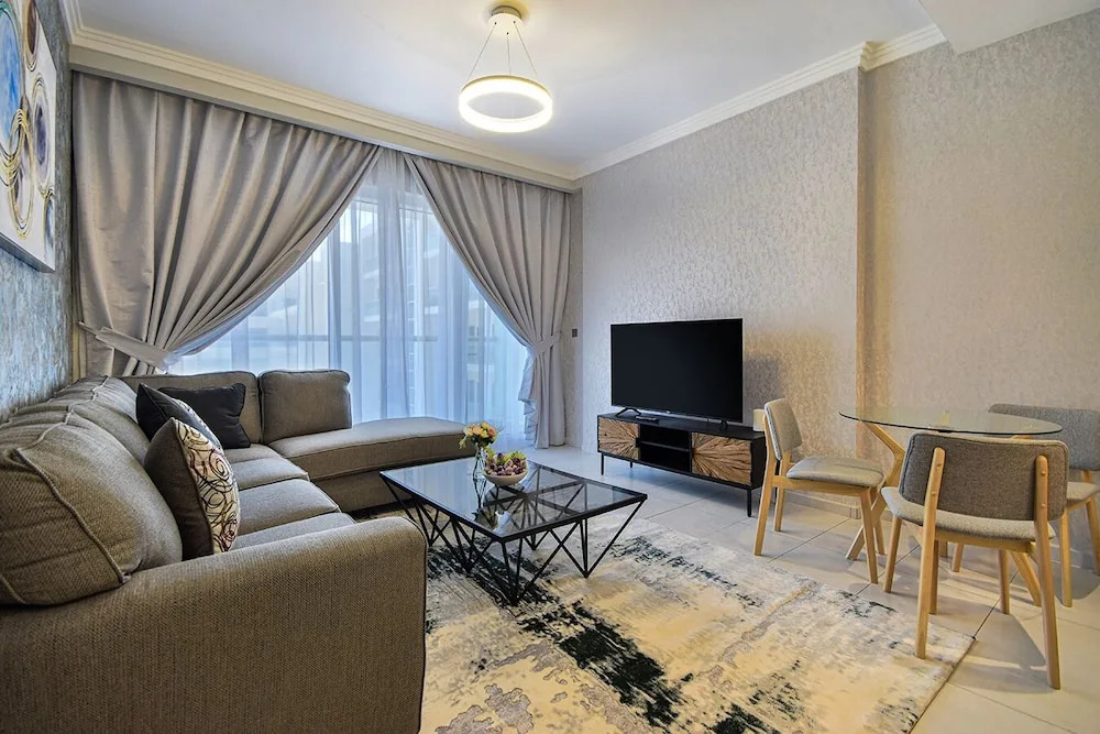 Дубай: Key Host - Regent Court