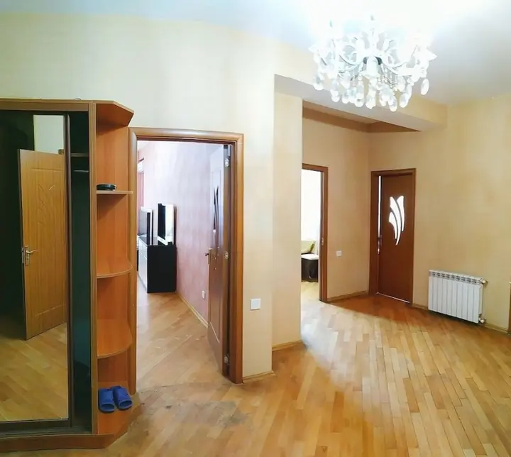 Баку: Bakuvi Tourist Apartment B085