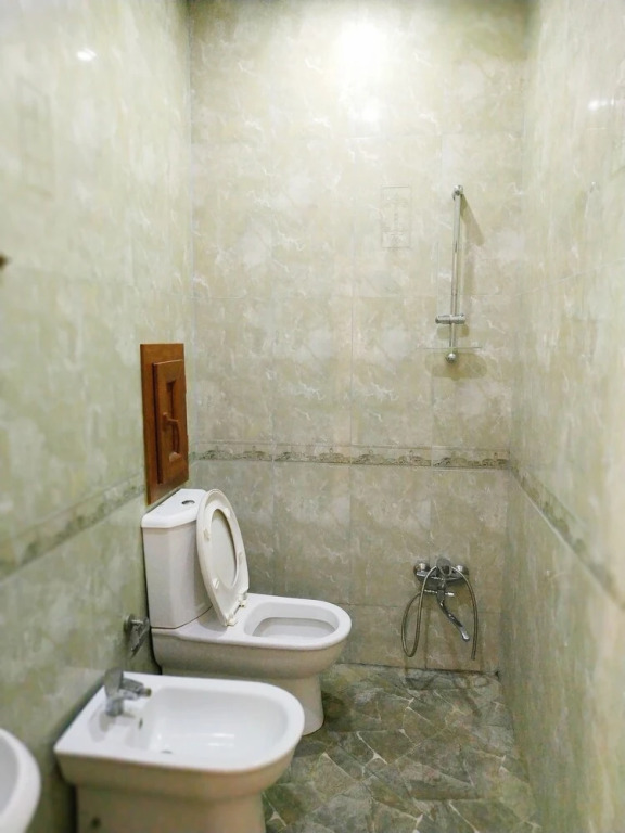 Баку: Bakuvi Tourist Apartment B085