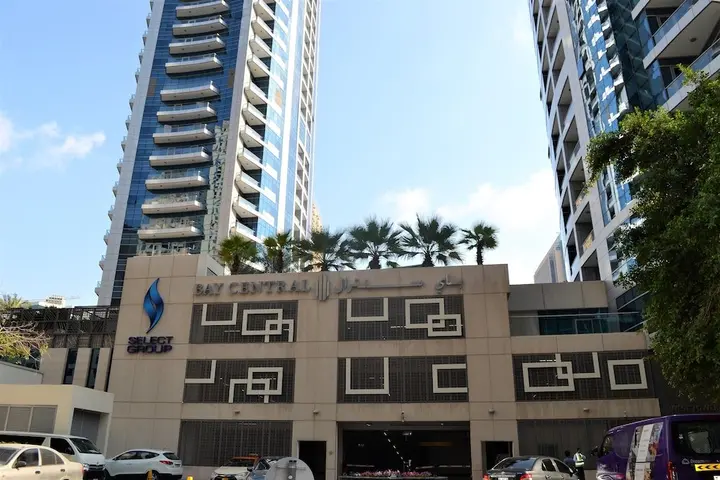 Дубай: Ascapes Bay Central 1 Tower