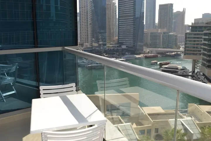 Дубай: Ascapes Bay Central 1 Tower