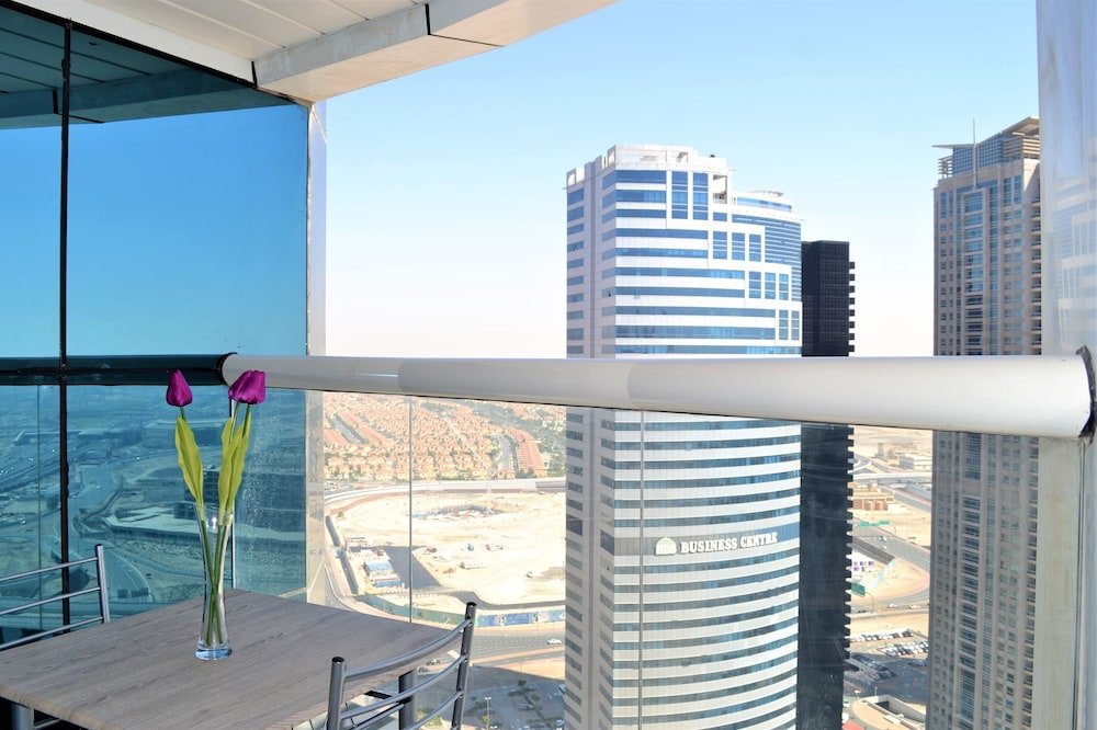Дубай: Ascapes New Dubai Gate 2 Tower