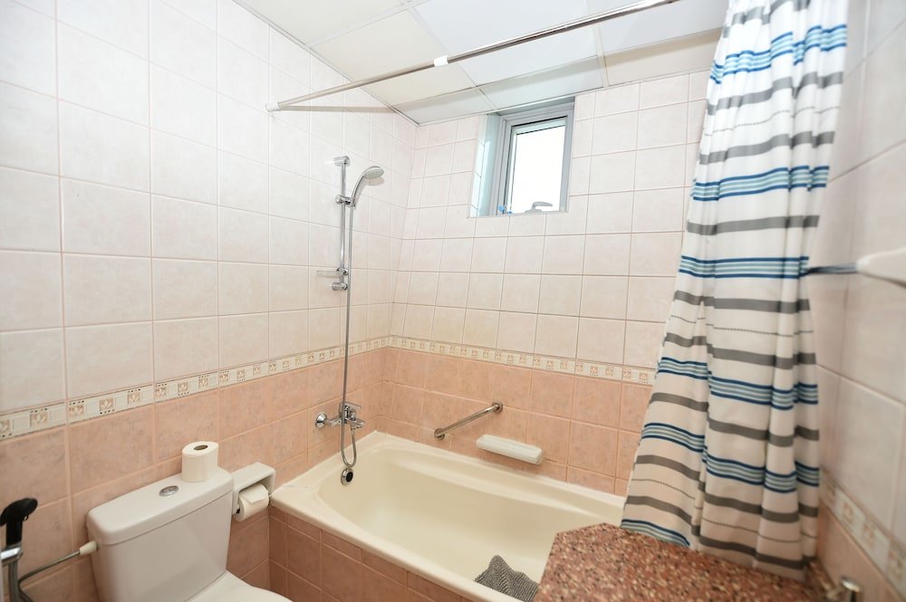 Дубай: One Bedroom Apt. in JLT near Metro Station -AWD