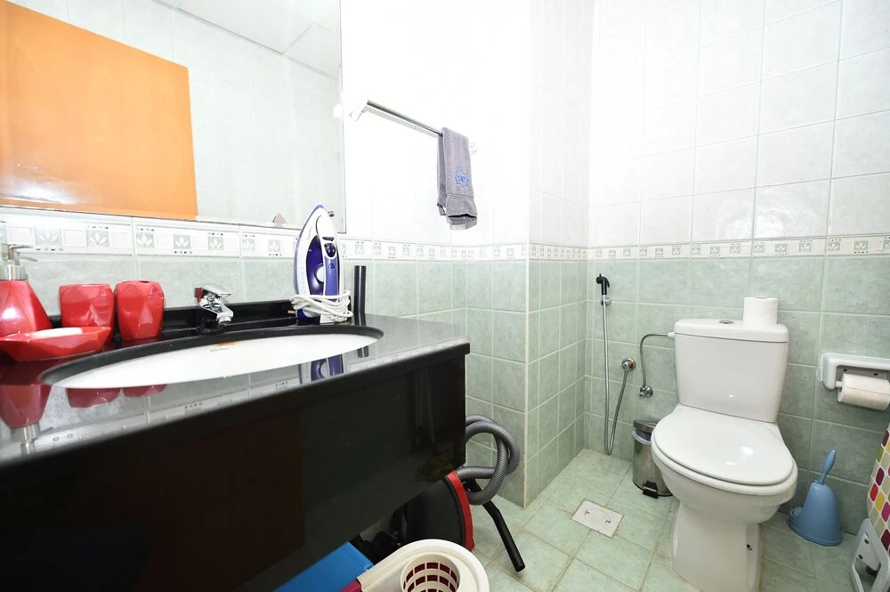 Дубай: One Bedroom Apt. in JLT near Metro Station -AWD