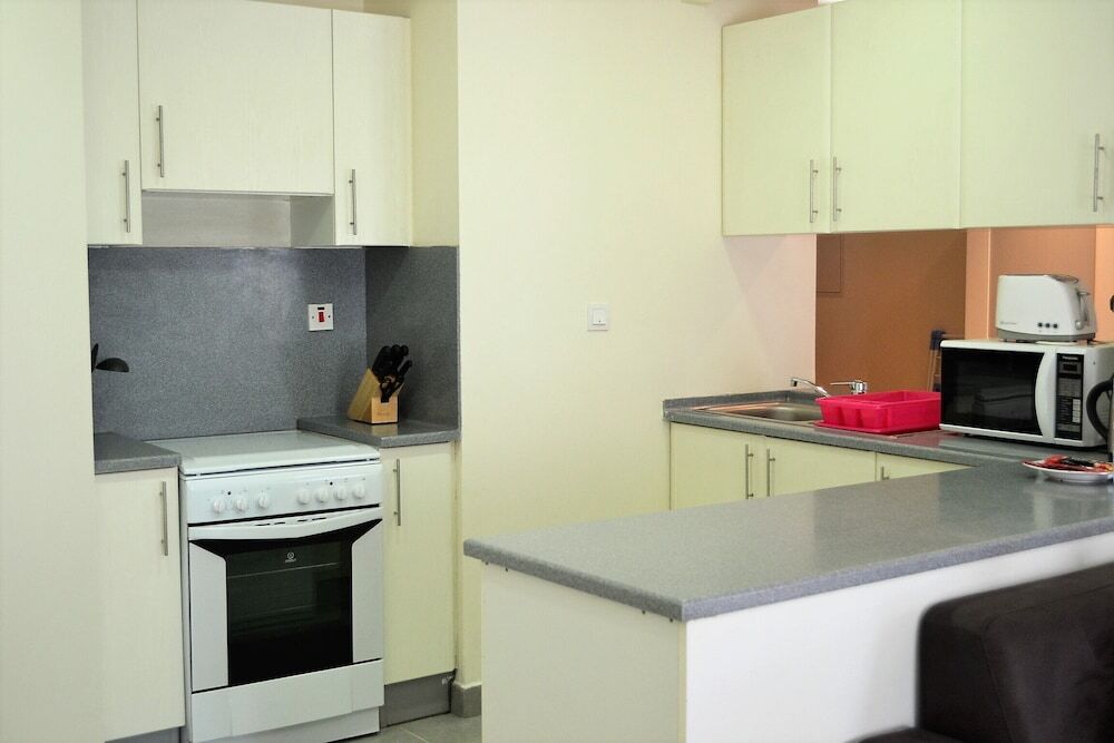 Дубай: Bright furnished studio near metro in Tecom - ALIA