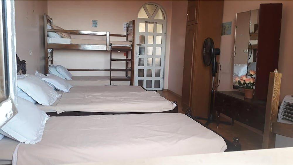Ереван: Shamrock Hostel 18