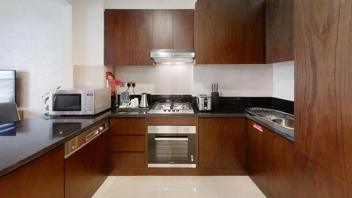 Дубай: Suha Park Luxury Apartments