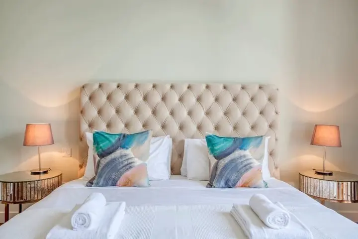 Дубай: Captivating Apt in City Walk Pool View!