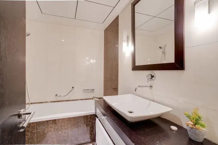 Дубай: Stunning Apartment Next To Damac Metro Station