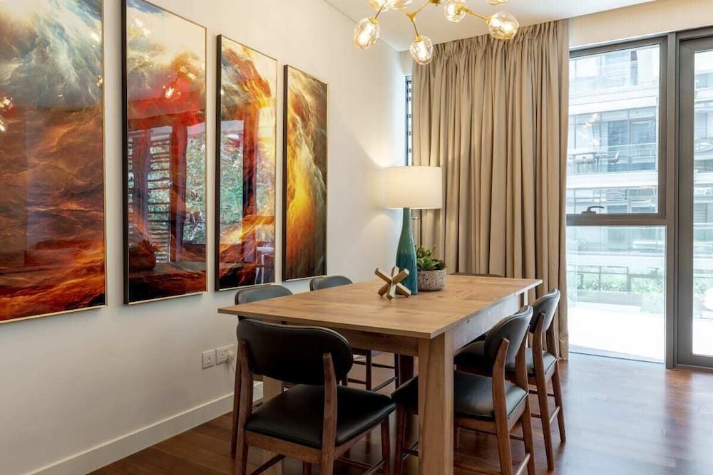 Дубай: Gorgeous Apt in Citywalk, HubZero Pool View by GuestReady